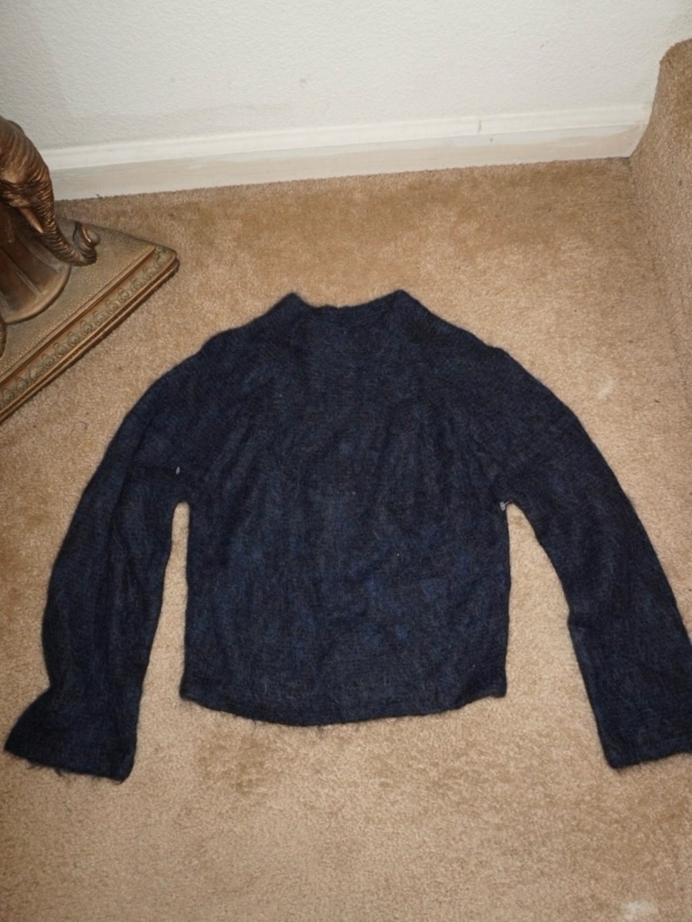 Uniqlo Navy Fuzzy Turtleneck Sweater